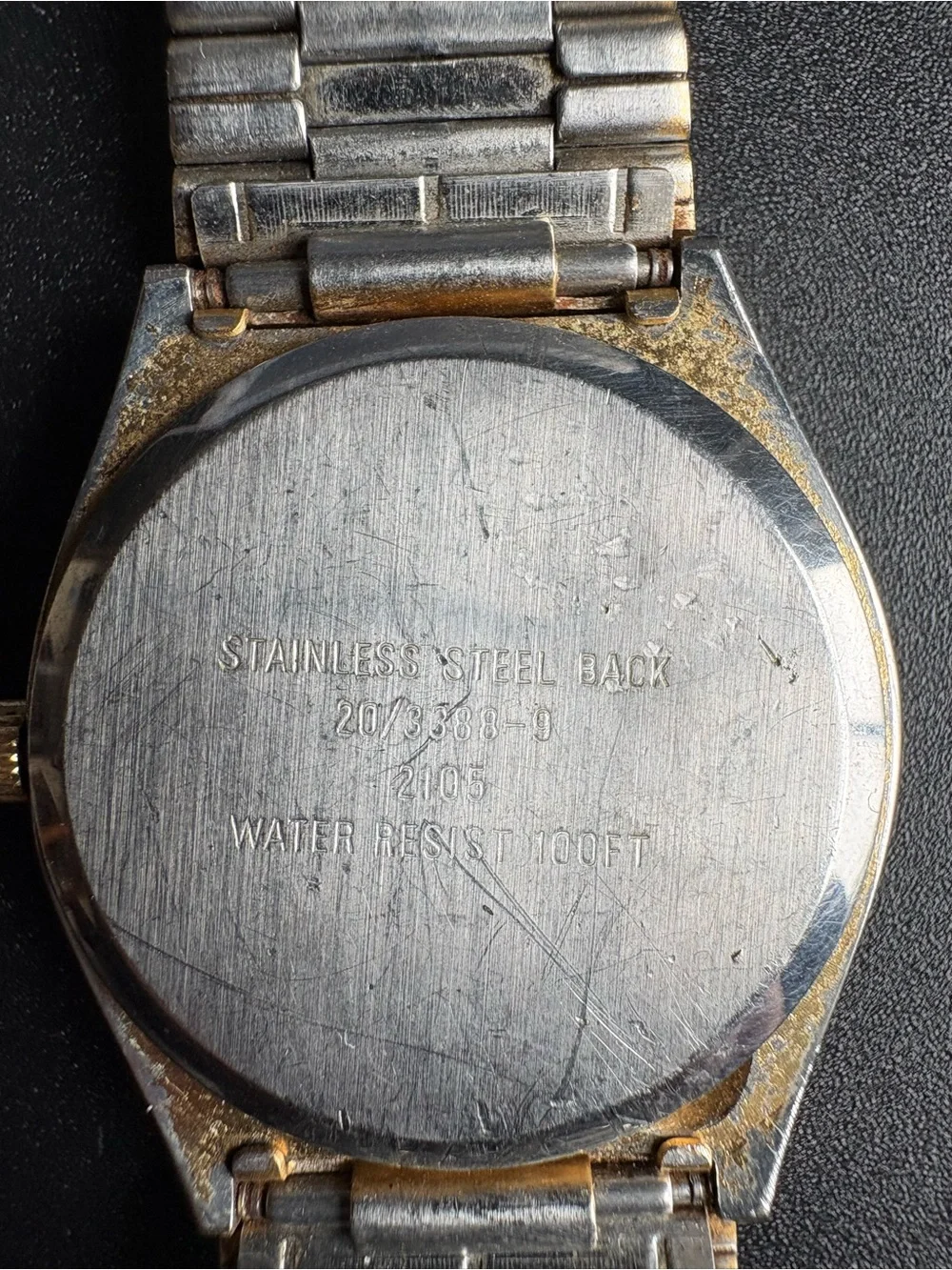 Armitron‎ Gold Tone Men's Deauville Quartz Watch with Day-Date